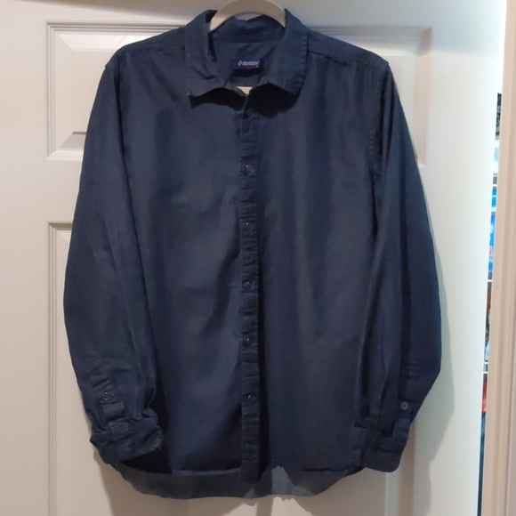 Long sleeve button down - Picture 1 of 2